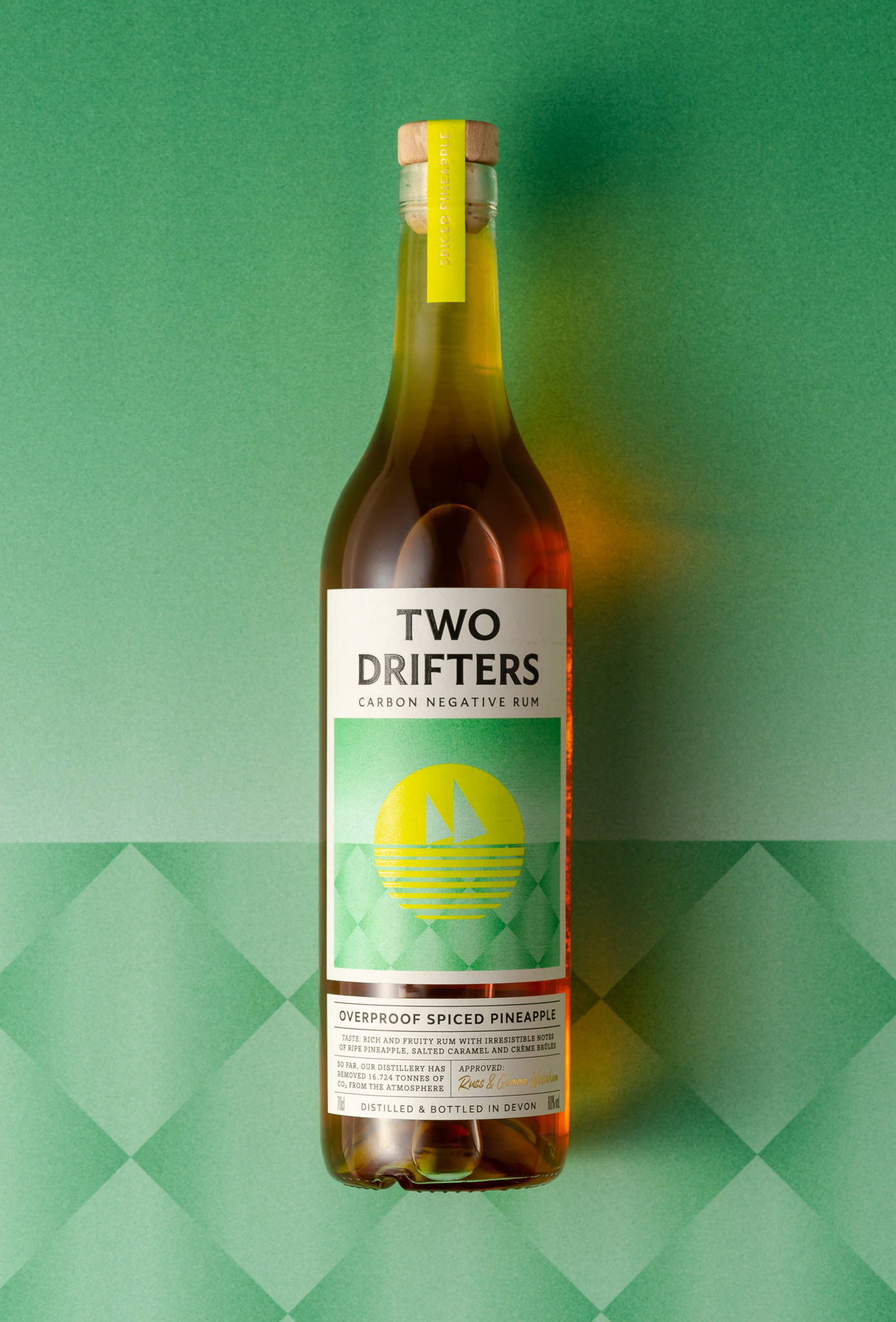 ​Two Drifters朗姆酒创意包装设计参考(图7)