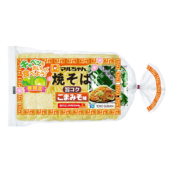 马尔酱炒面限定春天的醇厚味噌味东洋水产食品饮料包装设计(图1)